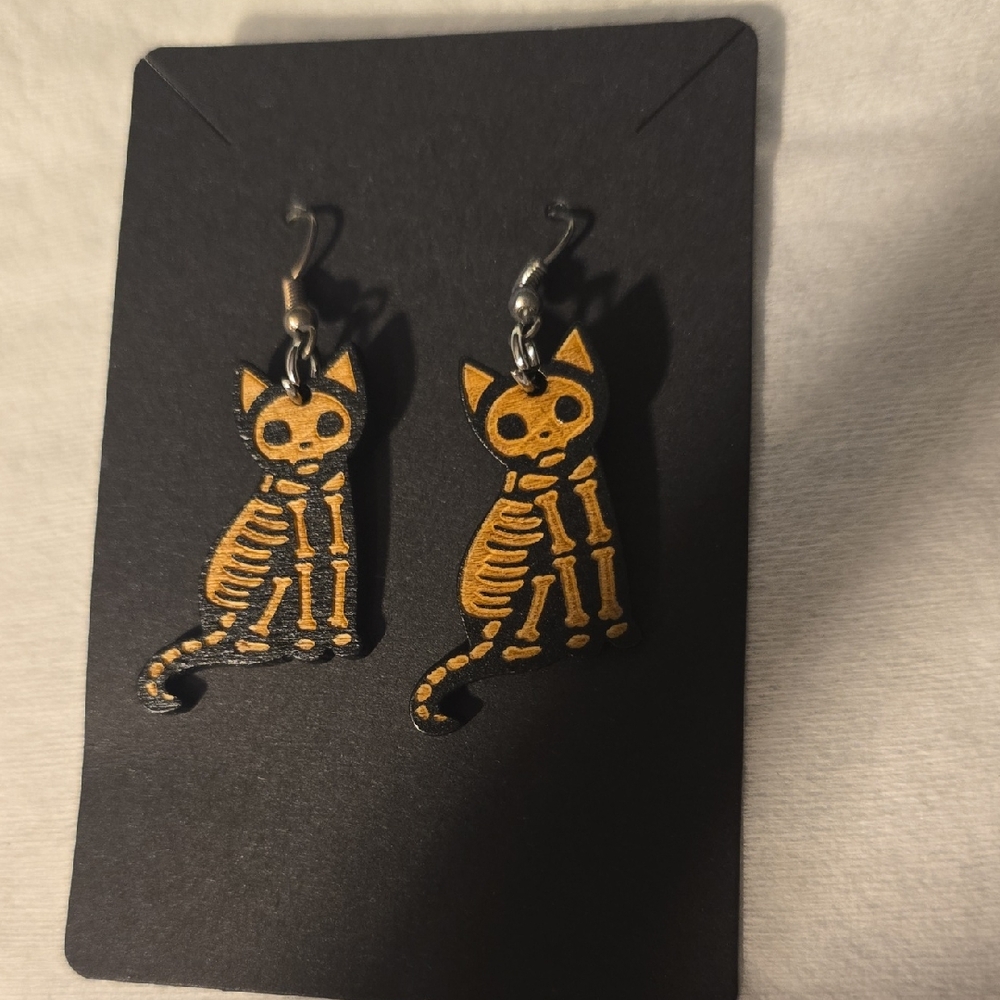 Halloween Cat Skeleton Earrings - Black and Tan